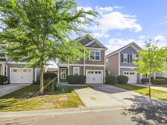 3rd image of 2701 Poplar Grove Pl