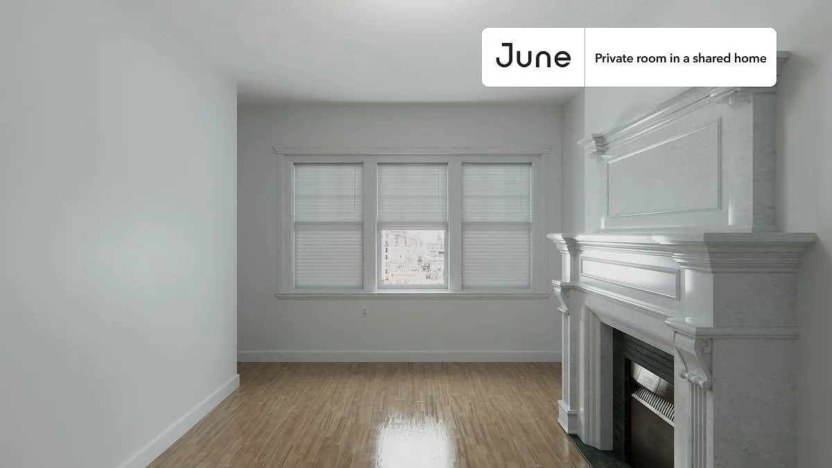 Queen bedroom in 6 bed/2 bath home in Allston #537 E — Photo 4