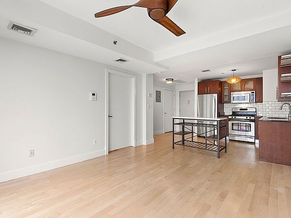 2nd image of 57 Maspeth Ave Unit 4D