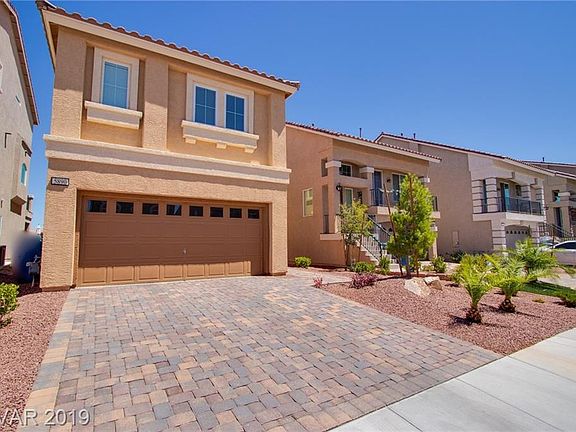 2nd image of 5890 Azzura Palms Ave