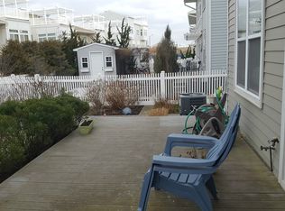 7004 Beach Front Rd, Far Rockaway, NY 11692