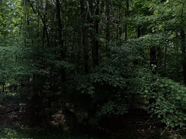 70 Calderwood Cir, Crossville, TN 38558