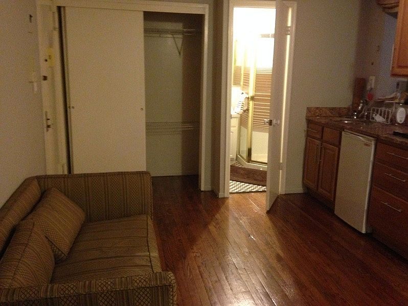 1st image of 460 E 115th St APT C