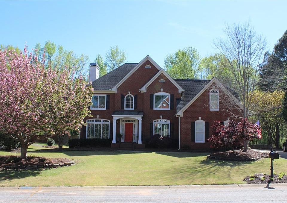 1st image of 166 Helmswood Cir SW