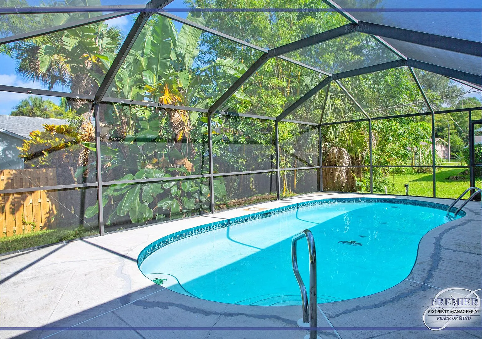 Great Location 3 Beds/2 Baths Single Family Pool Home Recently Updated — Photo 1