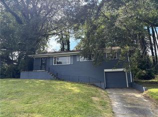 2595 Lancaster Dr, East Pt, GA 30344