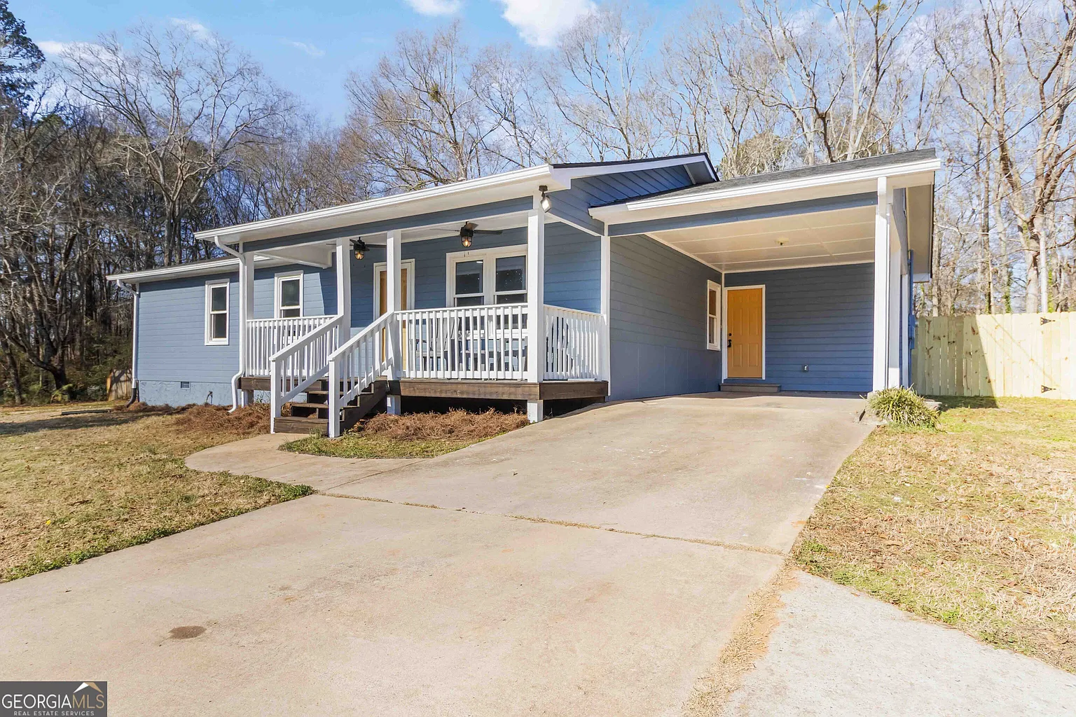 536 Phillips Dr photo 1