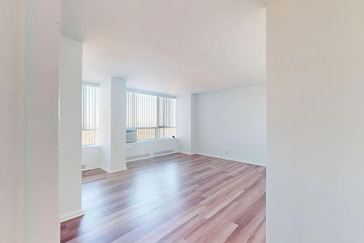 Lake Meadows Apartments — Photo 59