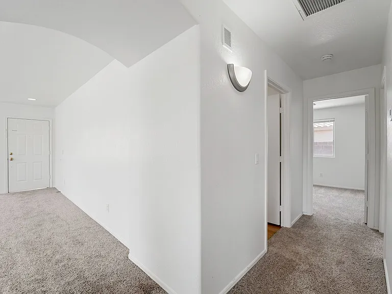7552 W Nicolet Ave — Photo 21