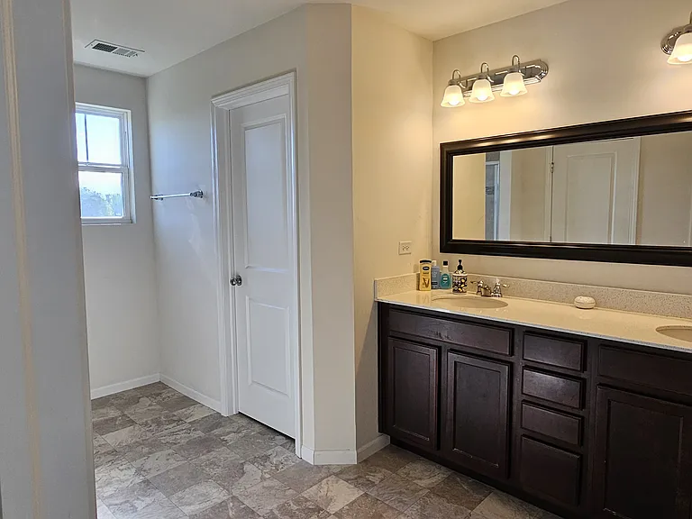483 Watercress Dr — Photo 17