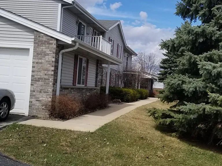 2200 Sylvan Way — Photo 12