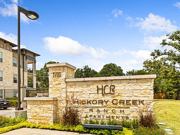 Hickory Creek Ranch Apartments