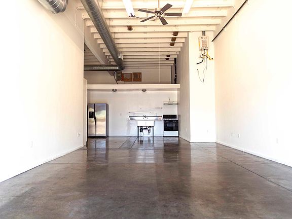 2nd image of 223 W Emporia St #4