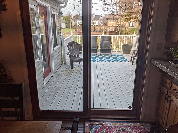 5th image of 1481 Middlebury Ct