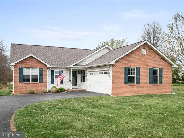 993 Rockland Rd, Front Royal, VA 22630