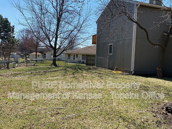 3rd image of 5431 SW Sena Dr