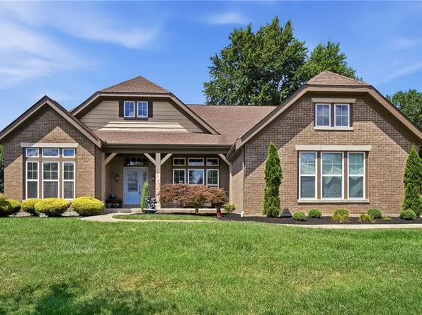1584 Hawk Ridge Dr, Maineville, OH 45039