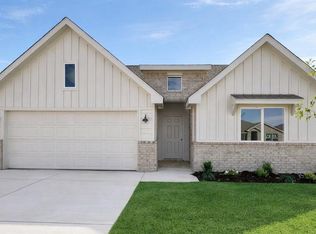 2800 Casey Dr, Yukon, OK 73099