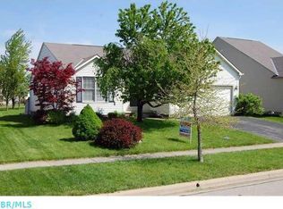 1082 Tarragon Dr, Marysville, OH 43040