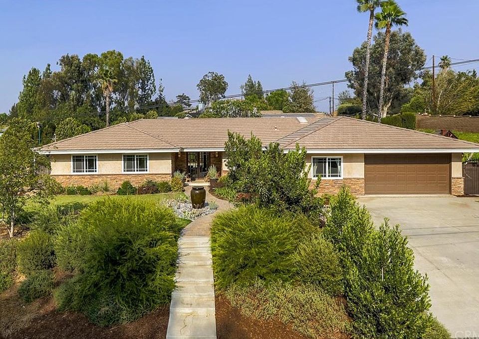 1st image of 30998 Palo Alto Dr