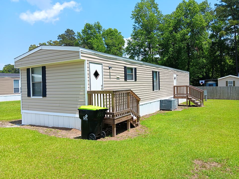 2nd image of 3125 Burgaw Hwy #22
