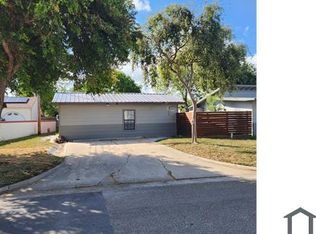 3202 Austin St #B, Corpus Christi, TX 78404