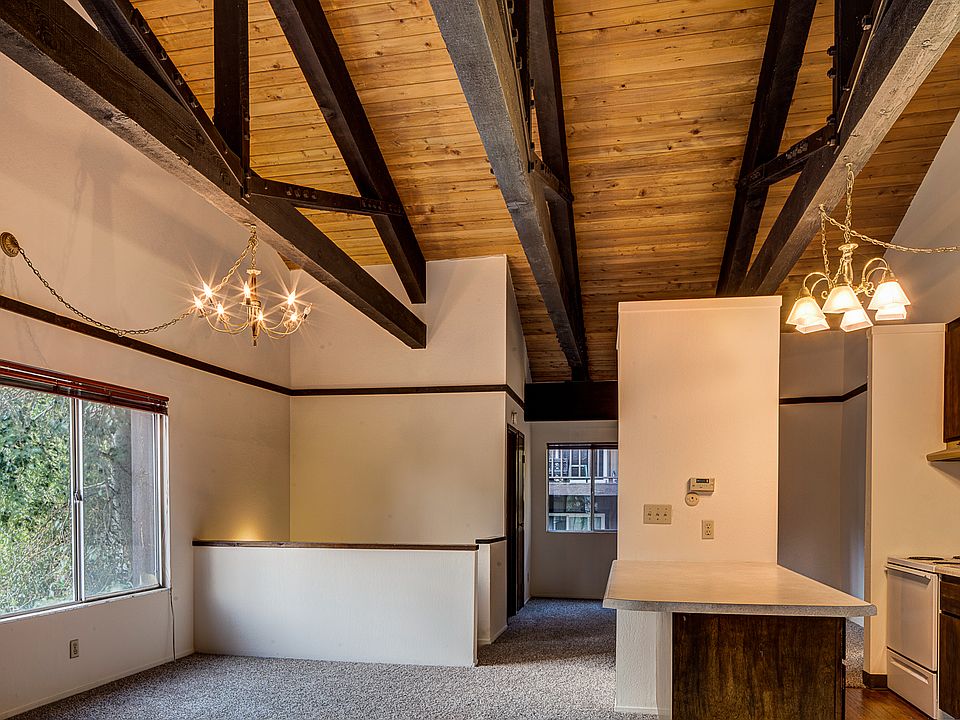 1st image of 3115 N Lake Blvd #26