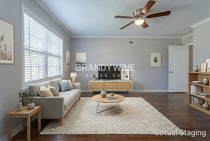 3 bed, 1.0 bath, 1153 sqft, $1,225 — Photo 3