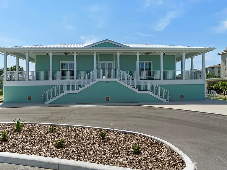 Amazing clubhouse