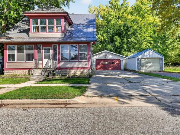 107 E First STREET, Cambria, WI 53923