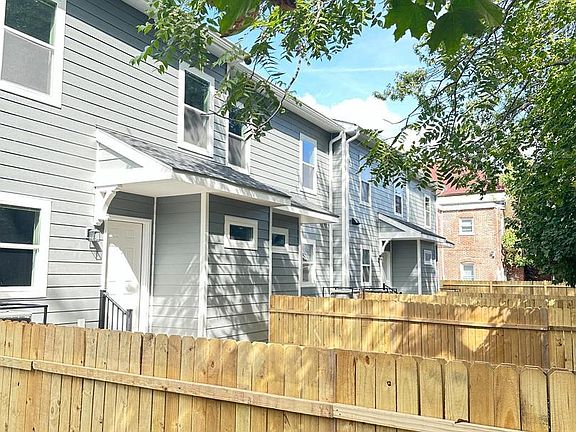 4th image of 912 N Lombard St
