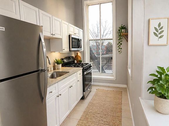4th image of 1501 Park Ave #2