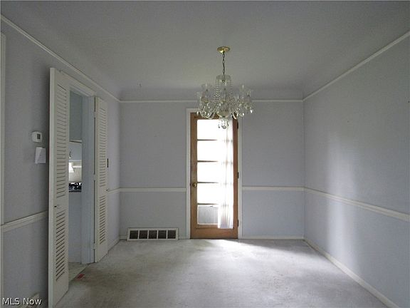 5th image of 4946 Fairlawn Rd