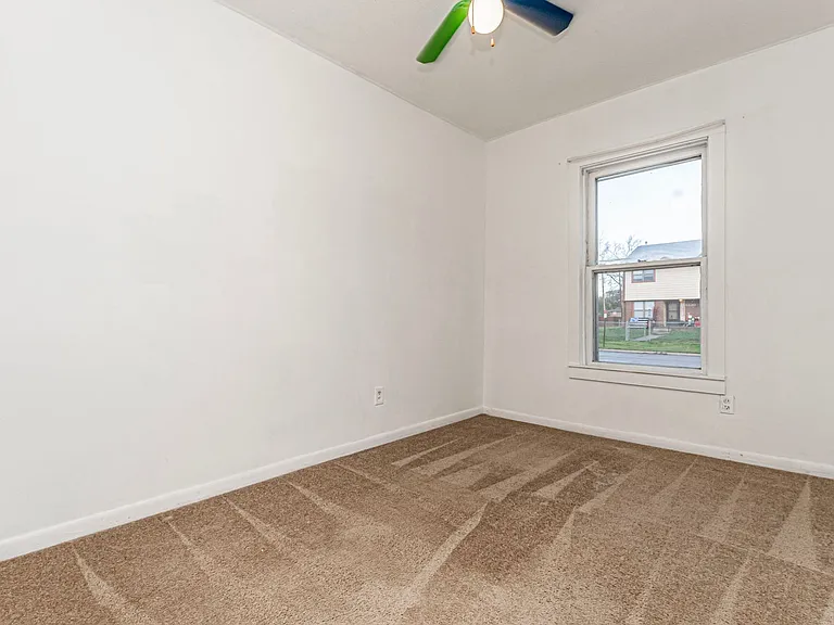 1223 N Jackson St #2 — Photo 5
