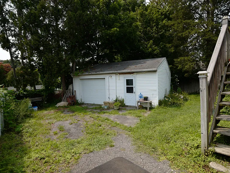 58 Davis St — Photo 13