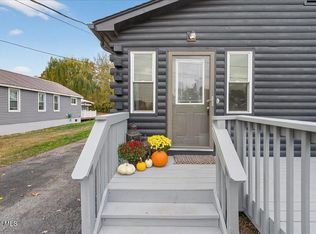 19 Kozy Ln, Malta, NY 12020