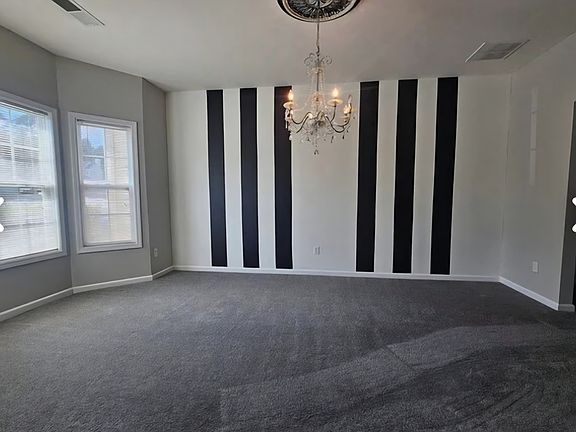 5th image of 6502 Squire Pl