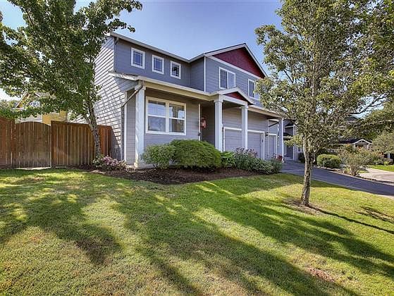 2nd image of 1170 NW Sacajawea Ct