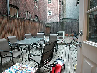 Rented by New York Quality Living Downtown