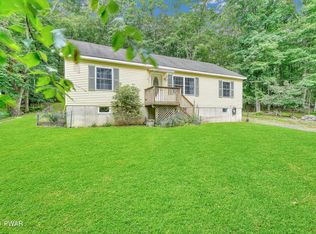 126 Kiel Rd, Milford, PA 18337