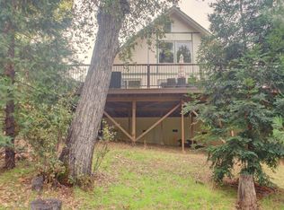 11979 Myer Ct, Groveland, CA 95321