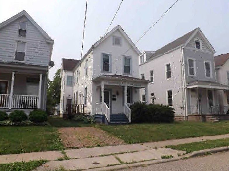 1st image of 15 Linden St