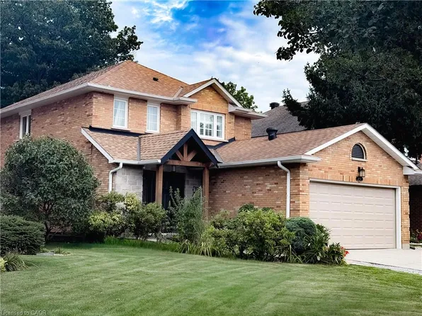 4160 Bianca Forest Dr, Burlington, ON L7M 4L5