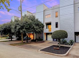 3906 Austin St, Houston, TX 77004