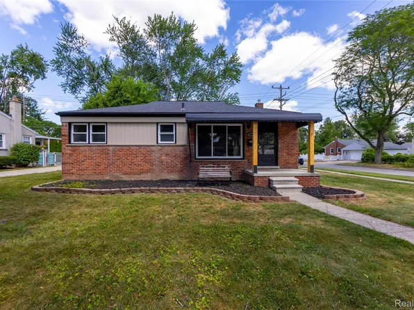29824 Hathaway St, Livonia, MI 48150