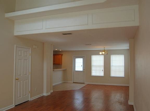3rd image of 1647 Corey Wood Cir
