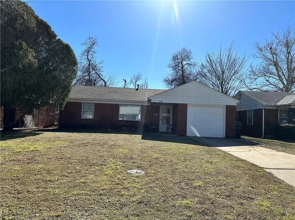 316 E Coe Dr, Midwest City, OK 73110