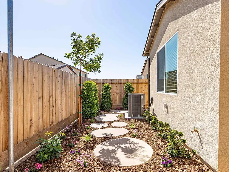 6563 E Tobey Ave — Photo 10