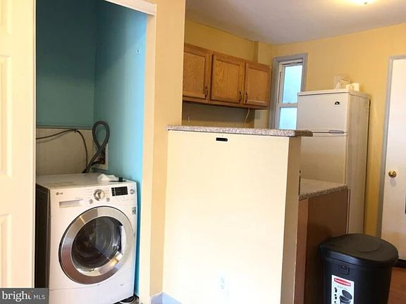 2nd image of 406 S 20th St Unit 2