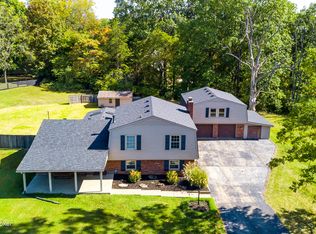 3509 Pin Oak Dr, La Grange, KY 40031